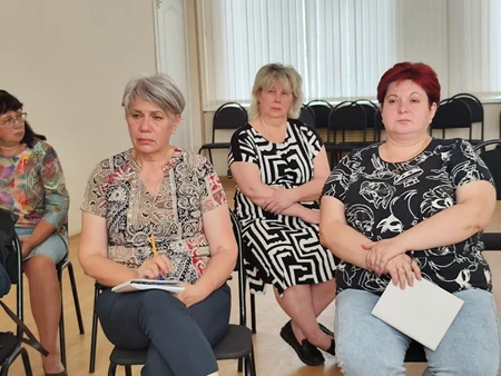 В Школе ЖКХ открытой при администрации Энгельсского района (г.Энгельс) завершается обучение первого потока